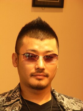 ヘアーラウンジ ユーナイン(HairLounge YU 9) フリーズショート