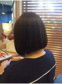 前下がりボブ