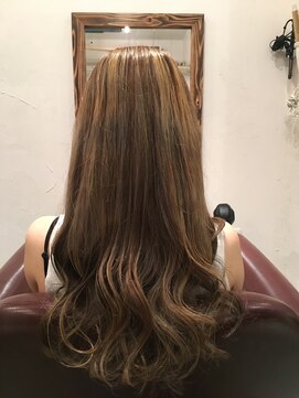 ヘアーサロン ザ ハイブ(Hair salon The hive) 夏ハイライトアッシュスタイル