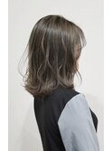 ふんわり外ハネスタイル