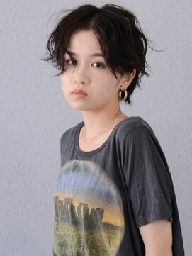 ロアー ヘアー ワメン(RAWR hair WaMen) 【RAWR】メンズライク_センターパートパーマスタイル