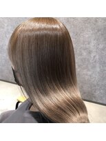 アリーズ(ALLYS)&nbsp;透明感グレージュカラー♪