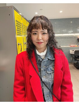 ナループロア ハチ(Nalu pu loa hachi) ロングパーマ！オン眉前髪