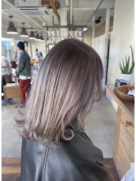 ミラコ(milaco) ホワイトベージュ