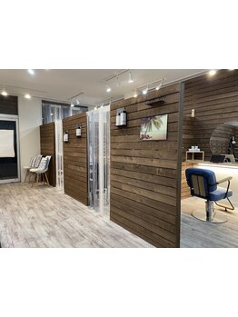 《半個室空間でリラックス》スタイルやヘアケアのお悩み大歓迎◎贅沢なサロンタイムをお過ごし頂けます♪