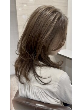 カイノ いずみおおつCITY店(KAINO) ハッシュカットレイヤーミディ