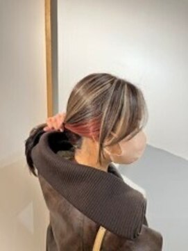 チャプター 千葉ニュータウン中央店(chapter) レイヤーカットハイライトインナーカラーピンクカラー