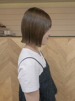 シビバイレボ(CIBI by revo)&nbsp;地毛風カラー/切りっぱなしボブ[船橋駅/ボブ]