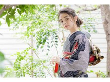 【着付けができるヘアセットサロン】専属の着付けの先生も在籍！