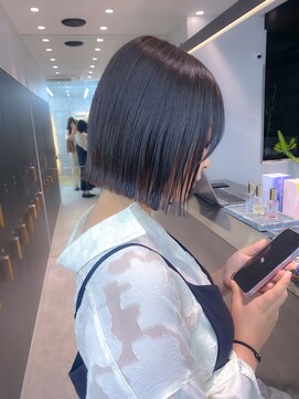 マロンベージュ/ボブ/前髪/レイヤー/髪質改善/縮毛矯正/横浜