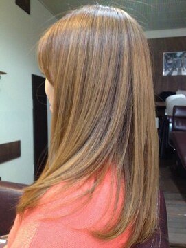 シークプラス(SheCu+) サラ♪ツヤ☆ストレート