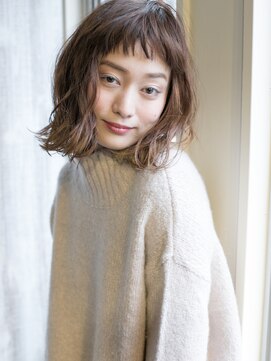 トッカ ヘアアンドトリートメント 難波店 ほつれエアリーウエーブ