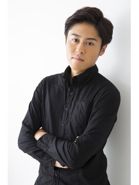 ロッソ(ROSSO) "どんなスタイルにも決まる ミディアムツーブロック"