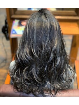 フィス(Fe's) ネイビーアッシュ