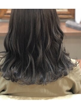 ハロ 蕨(HALO) ダークアッシュ