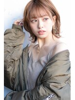 サングース(Sungoose)&nbsp;sungoose　ショートボブニュアンスカラーセンターパート