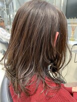テトヘアー(teto hair) グレージュ、ミディアムレイヤー、透け感カラー