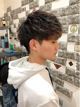 トッカ(tocca) マッシュ×パーマ×ハイライト【掛川】