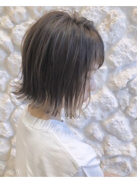 モアナ バイ ヘッドライト 沖縄豊見城店(Moana by HEADLIGHT) Moana豊見城#切りっぱなしボブ#外ハネ#ヘッドスパ