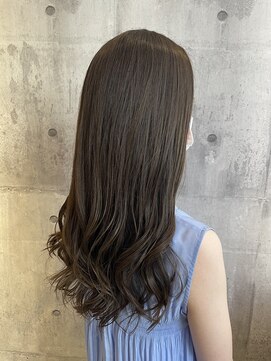 エフ プラス(F+plus) ショコラブラウン/センターパート/サイドパート/20代30代40代