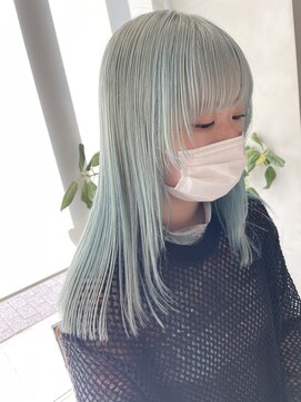 ヘアー アイス ルーチェ(HAIR ICI LUCE) 顔周りレイヤー ウルフカット / 山中