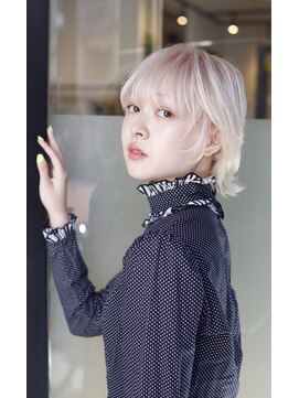 ウィーブス セタガヤ(weaves -SETAGAYA-) ホワイトブロンド×モードマッシュウルフ【weaves-SETAGAYA-】