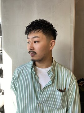 フランクスバーバーザスタンド(Frank’s barber the stand) シンプルショートスキンフェードE