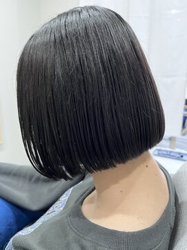 ココヘアー(hair) ぱつっとミニボブ♪