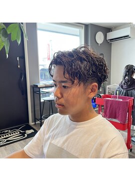 メール(Mer...) ☆波巻きツイスパ×センターパートマッシュ☆ 横山 飛翔