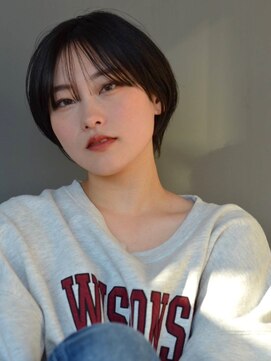 シーン(SCENE) シースルーバング　ショートボブ　艶感　ブラウン【天神/今泉】