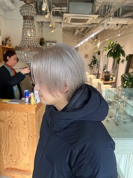 メグリ(meguri) ホワイトシルバー