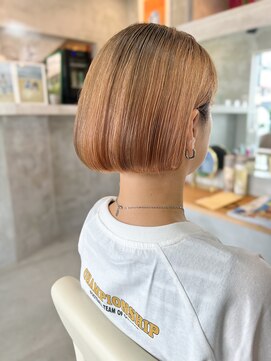 ドラマティックヘア(DRAMATIC HAIR) ぷつっとツーブロックミニボブ