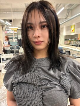 ノラ シブヤ(NORA) ウルフカット　レイヤーカット