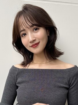 ナカイ(NAKAI) 顔周りレイヤーカット/イメチェンヘアスタイル/外ハネボブ/韓国