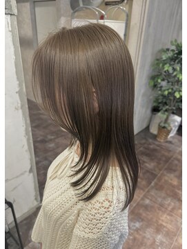 ヴィークス ヘア(vicus hair) オリーブベージュフェイスレイヤー