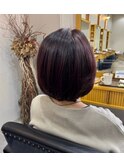 伸ばしかけひし形ボブ