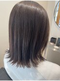 【透明感艶カラー】アッシュブラウン×外はねボブ