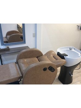 MARI'sで体験する極上ヘッドスパで自律神経を整え、頭皮のコリをほぐして美しい髪へと導きます☆