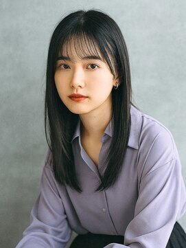 ヘアーアンドメイクサワ 佐久店(sawa) ナチュラルブラックの艶ストレート×シースルーバング