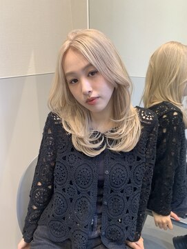 韓国レイヤーイルミナカラーレイヤーボブハッシュカット