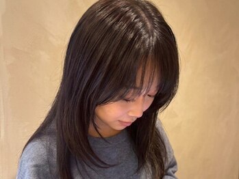 caletta【5月下旬 NEW OPEN(予定)】の写真/【 顔周りで、印象は変わる。】 前髪とサイドのデザインだけで、小顔×抜け感×今っぽさを.゜*