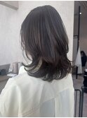 結べるレイヤー／ミディアムレイヤー／くびれヘアー