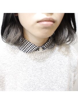 デコヘアーフラッペ(DECO HAIR frappe) グレージュのインナーカラー