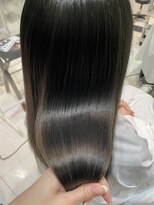 トリコ心斎橋(trico) 黒染めを使わずダークトーンを楽しめる!!シルキーブルー