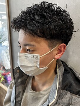 リット×ベリエ(Lit.×belier) ツーブロック/ビジネスショート/ポイントパーマ[薩摩川内]