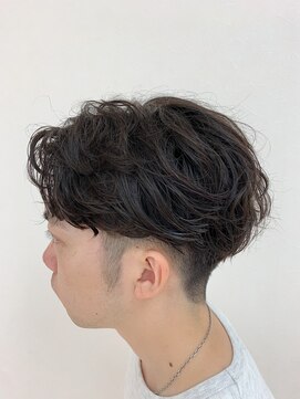 エヌプラス(N+) メンズヘアフェザーパーマサーフカール刈り上げセンターパート