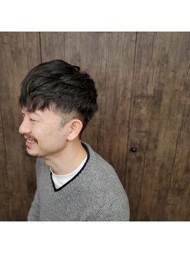 カットインタイム ツーブロックショート