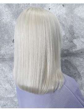 ココ 本八幡(KOKO) #黒髪#小顔#クラゲヘアー#オリーブグレー#ココアベージュ#美髪