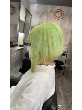 ヴェロニカ(Veronica) ライムグリーン