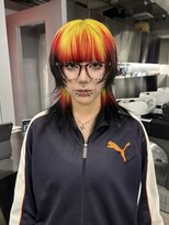 レコ 渋谷(LECO) ネオンイエロー×レッドのエンドブラックウルフ